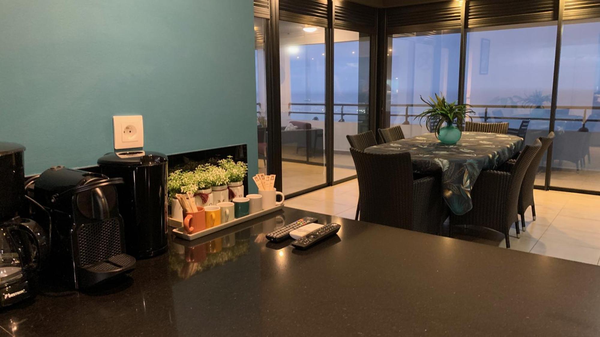 파페에테 Kaili Ocean View Luxury 2Br Ac Throughout Fiber Wifi & Pool 아파트 외부 사진